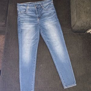American Eagle Hi-Rise Next Level Stretch Jegging Size 12 Short